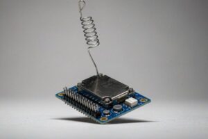超高频 RFID 抗金属标签
