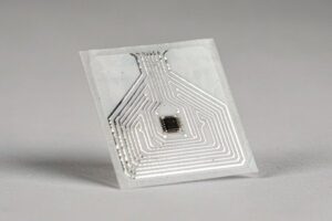 超高频 RFID 抗金属标签
